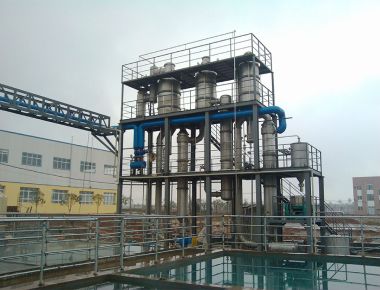 معدات التبخير متعدد التأثيرات بسعة 1600 لتر في الساعة والتبلور الفراغي لمعالجة مياه الصرف الصحي